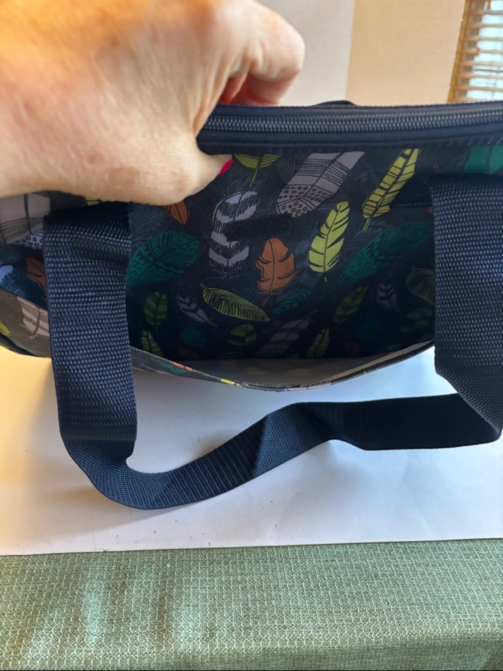 Thirty One Carry-All Tote Bag Hard Bottom Multi Compartment NWOT - Picture 6 of 8